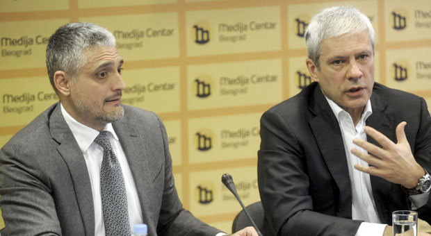 Млади да остану овде